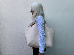 Chelsea Carry On (soft) Taupe Suede