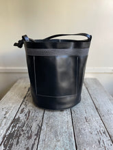 Load image into Gallery viewer, Wabi Sabi Leather Basket - Oxford Black (semi-glossy)
